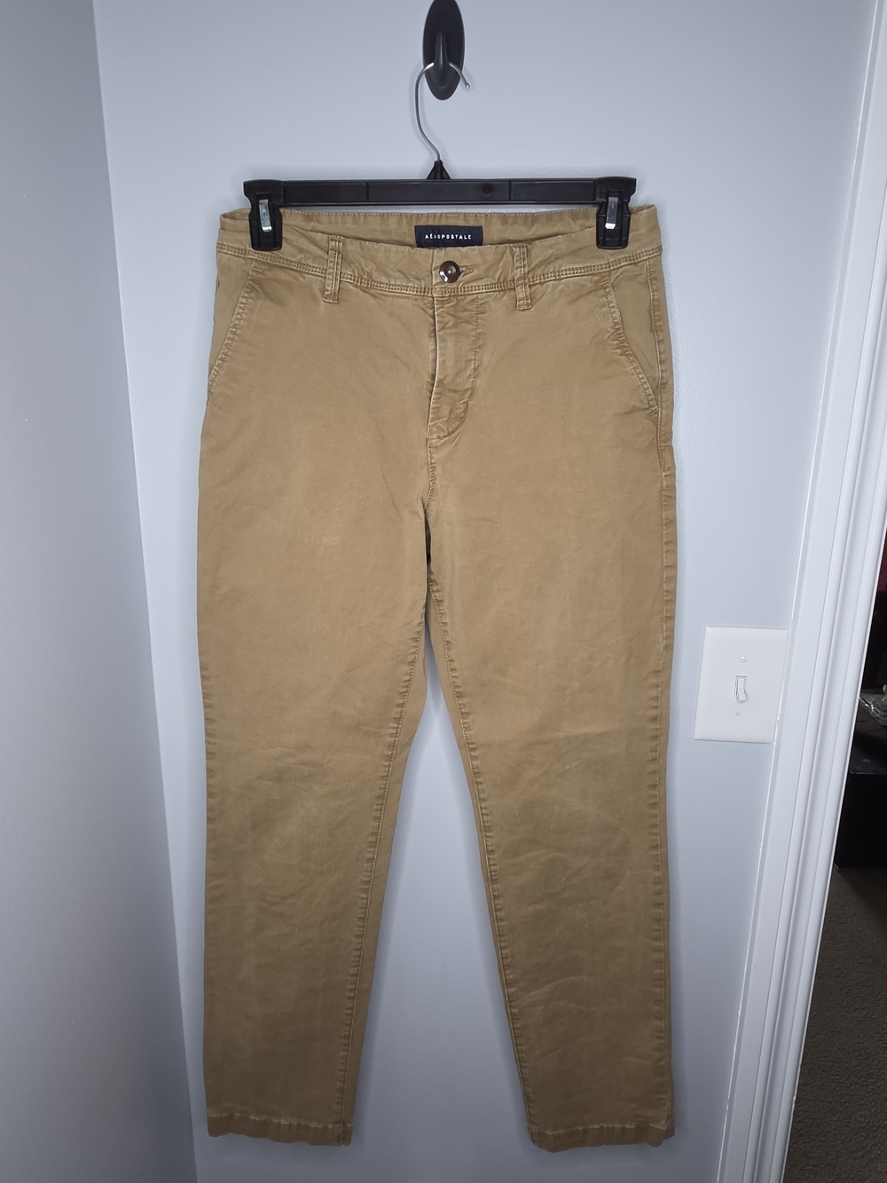 Aeropostale Tan Men's Pants